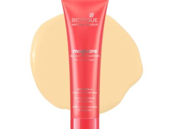 Biotique Natural Makeup Magicare Acne Prone All Day Liquid Full