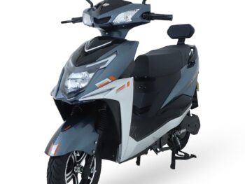 Komaki XGT KM Smart 2 WheelerScooter 130km to 150km Per One