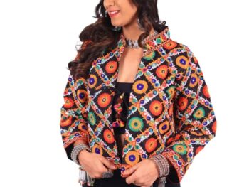 Sclout Navratri Special Tradiotional Pure Cotton Embroidered Mirror Work Blouse