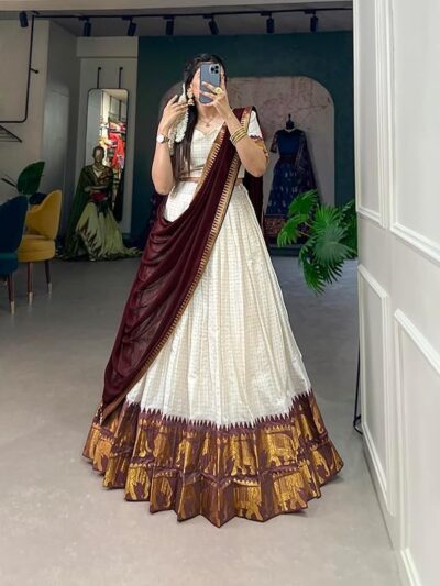 ZITON Women's Indian Traditional Kanjivaram Silk Pure Weaving Lehenga Choli Along With Dupatta And Blouse Piece, Half Saree (Unstitched) - Image 3