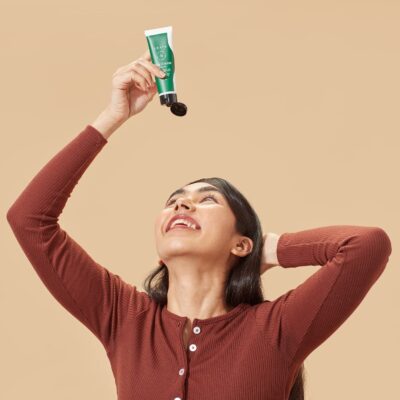 Arata Styling Hair Cream | For All Hair Types |Reduces Frizz & Tames Flyaways | Adds Soft Hold and Control to Short Hair | No Sulphate,Paraben,Silicone | 50ml - Image 9