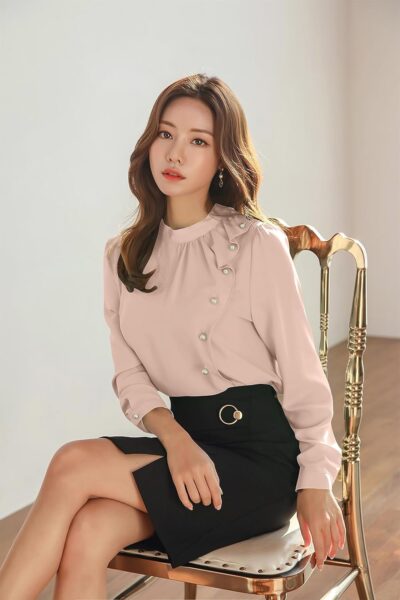 Jashudi Women's Solid Regular Fit Blouse - Image 4