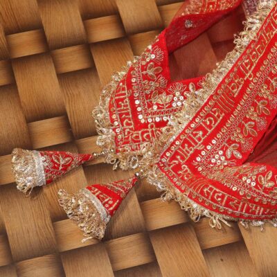 KAEVION 2.5M Red Net Sada Saubhagyawati Bhav Bridal Wedding Dupatta With Sequins Kiran lace | Bridal Women's Net Dupatta | Traditional Dulhan Entry Chunni | Designer Contrast Dupatta for Lehenga Saree - Image 5