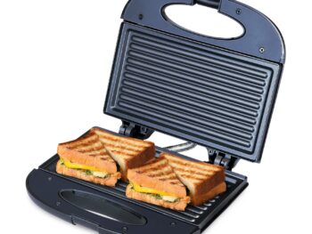Bajaj SWX 4 Deluxe 800-Watt 2-Slice Grill Sandwich Maker | Non-Stick Coated Plates for Easy-to-Clean | Upright Compact Storage | Buckle Clips Lock | 2-Yr Warranty by Bajaj | Black Sandwich Toaster