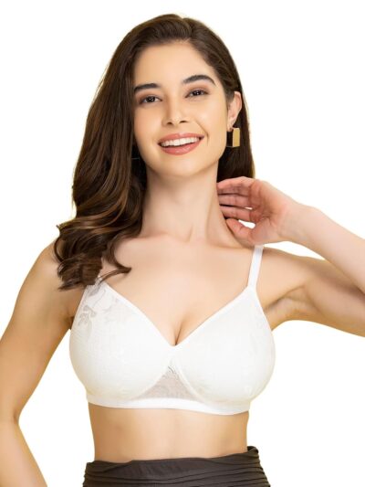Clovia Women Lace Padded Non-Wired Bra