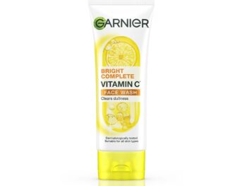 Garnier Skin Naturals, Facewash, Cleansing and Brightening, Bright Complete, 100 g