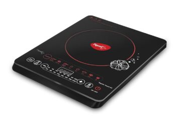 Pigeon by Stovekraft Rapido Touch DX 2100-Watt Stainless Steel Induction Cooktop (Black)