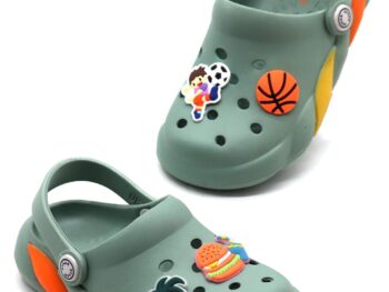 SVAAR Slingback Clog Shoes for Boys & Girls || Indoor & Outdoor Sandals Clogs for Kids with 4 Cartoon Charm