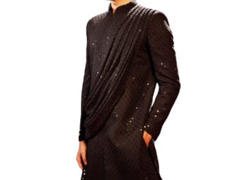 VASTRAMAY Men's Black Silk Blend Sherwani Set